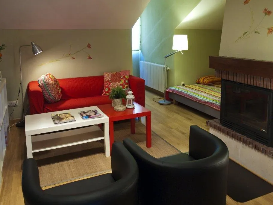 apartamentos turísticos Segovia salón 2