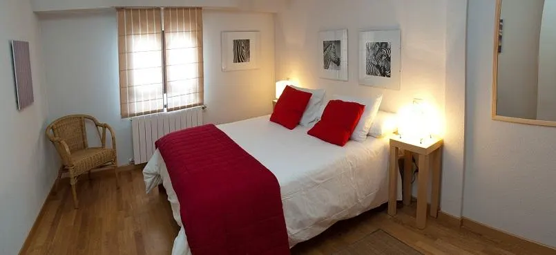 apartamentos turísticos Segovia dormitorio